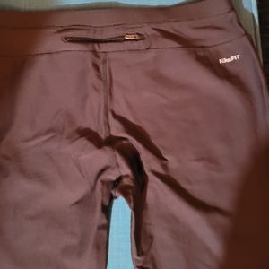 Women's Medium Nike Fit Workout pants